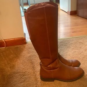 Riding boots